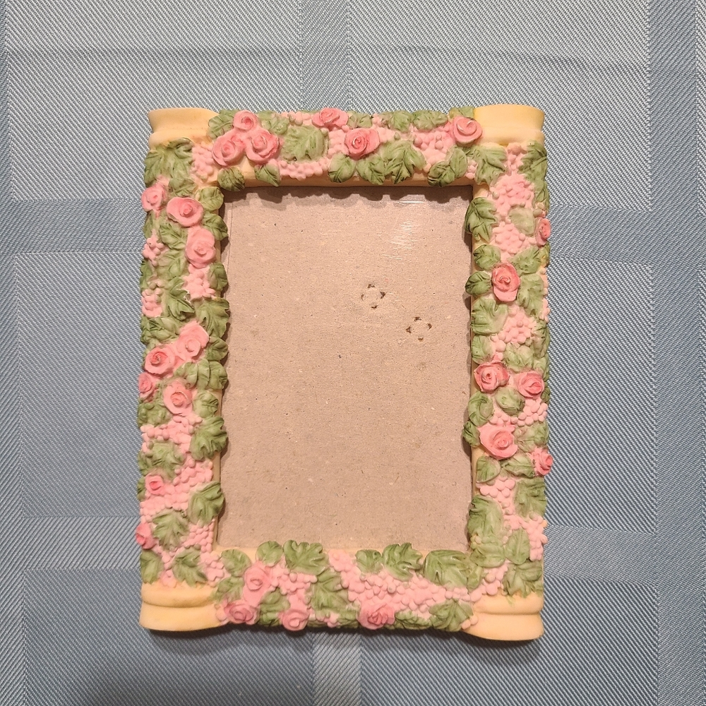 Floral picture frame